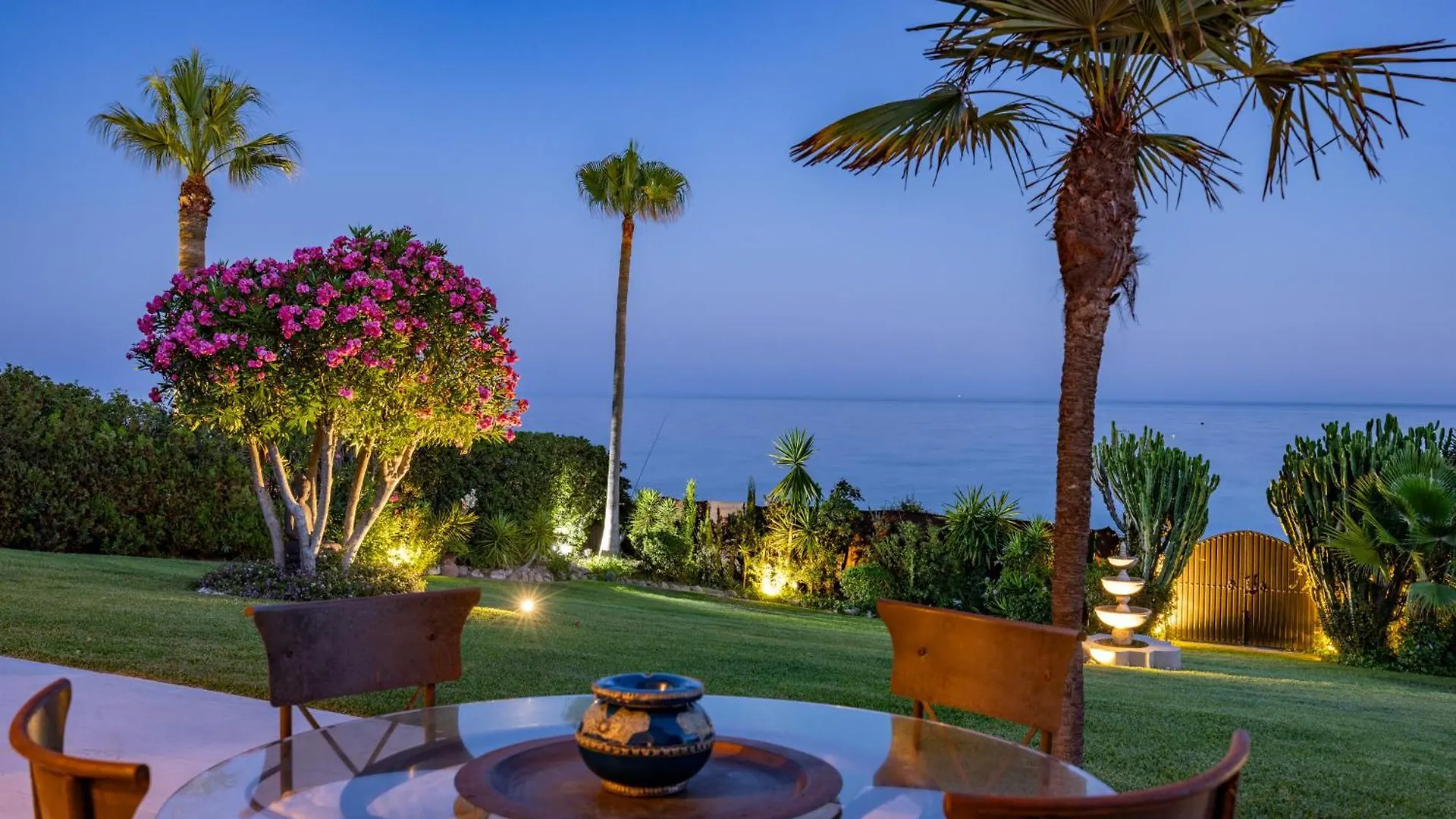 Villa Andalusian Beach House Marbella Spagna